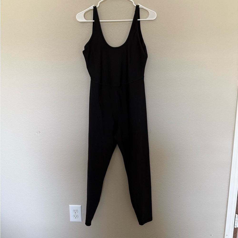 Old Navy Black Sleeveless Jumpsuit